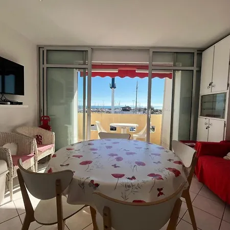 Apartment Le Rouget - Proche Du Port Et De La - Parking *